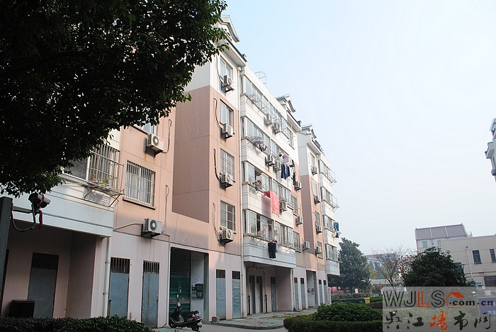 水鄉(xiāng)花園 三房二廳二衛(wèi) 精裝修拎包入住房