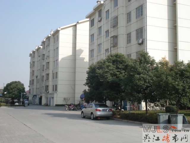 605市中心 毛坯房 汽車庫(kù) 產(chǎn)證滿5年