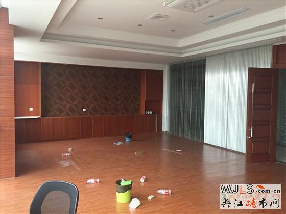 八坼友誼開發(fā)區(qū)廠房辦公樓出租