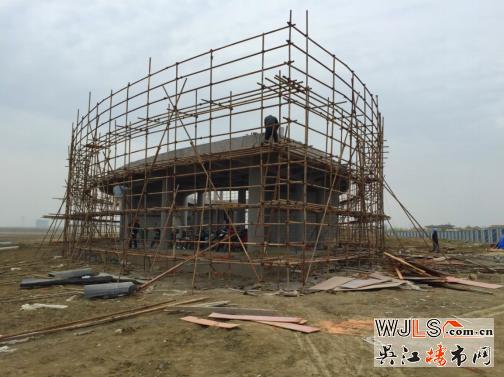 黃金湖岸沙灘游客集散中心二次結(jié)構(gòu)基本完成