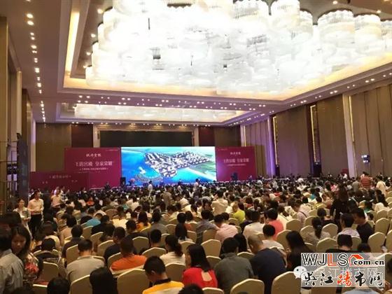 楓丹壹號中秋節(jié)在吳江賓館首次開盤，場面堪稱壯觀！
