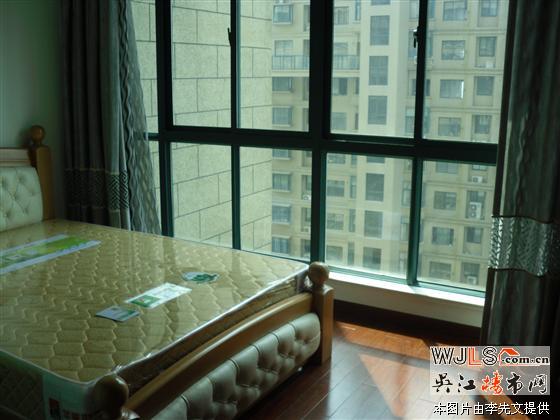 奧林清華SOHO全新精裝修二房二廳有鑰匙