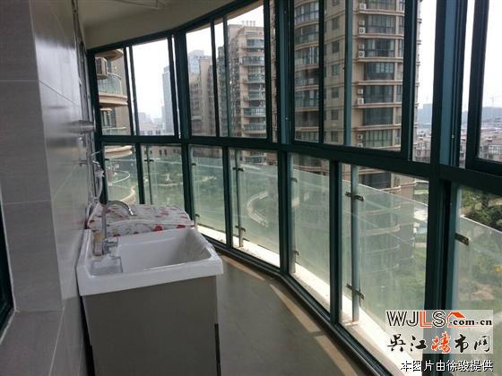 奧林東區(qū)全新豪華裝修二房出租