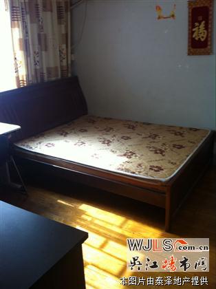 振泰小區(qū) 兩口之家小戶型93平 70萬 雙學(xué)區(qū)房