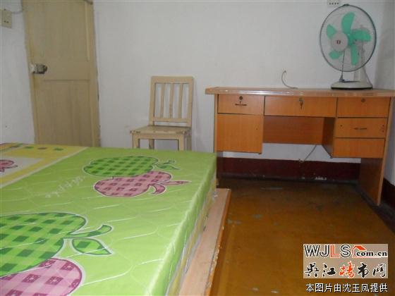 【】單間自建民房木浪路正大家園旁衛(wèi)生干凈限女生只可一人租住要求愛干凈衛(wèi)生有穩(wěn)定工作歡迎看房預(yù)約。