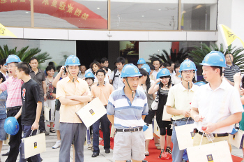 皇家領(lǐng)譽(yù)與盛夏爭鋒
