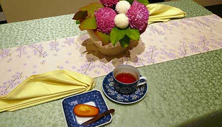 看餐桌亮麗風景線