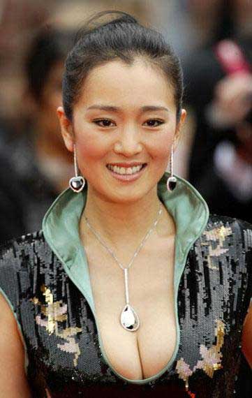 九大美女明星 “玩地產(chǎn)住豪宅”之風(fēng)云榜