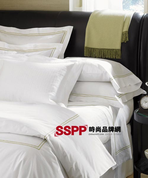 白色床品 解讀秋冬簡(jiǎn)約時(shí)尚