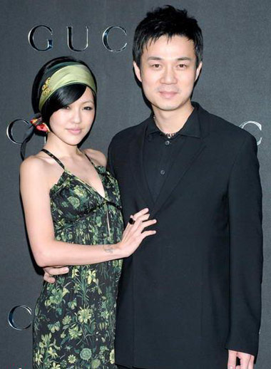 揭秘美女主播幸?;橐?有誰(shuí)嫁給地產(chǎn)富豪